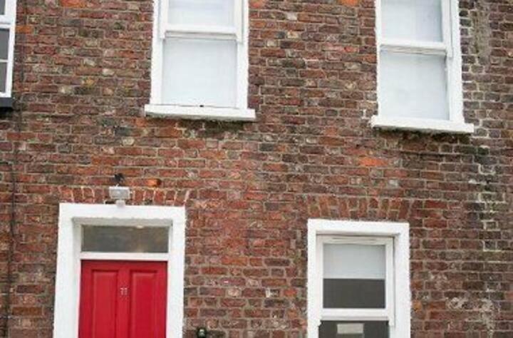 Amazing 3 Bedroom Home, Prime Bt1 Postcode And City Centre Location Belfast Luaran gambar